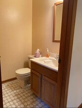 773 Kenmare Pkwy in Crown Point, IN - Foto de edificio - Building Photo