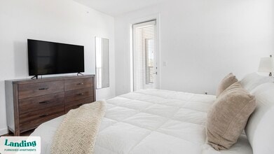 5511 Caprock Smt Dr, Unit 4303 in Bee Cave, TX - Foto de edificio - Building Photo