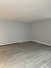 82 Luella Ave in Calumet City, IL - Building Photo - Building Photo