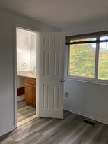14443 Pebble Hill Ln in North Potomac, MD - Building Photo