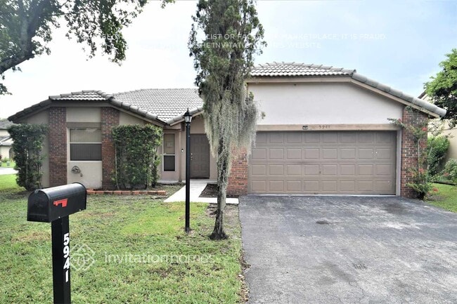 property at 5941 York Ln