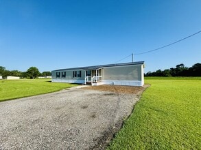 3941 Mickey Ln in Aynor, SC - Building Photo - Building Photo