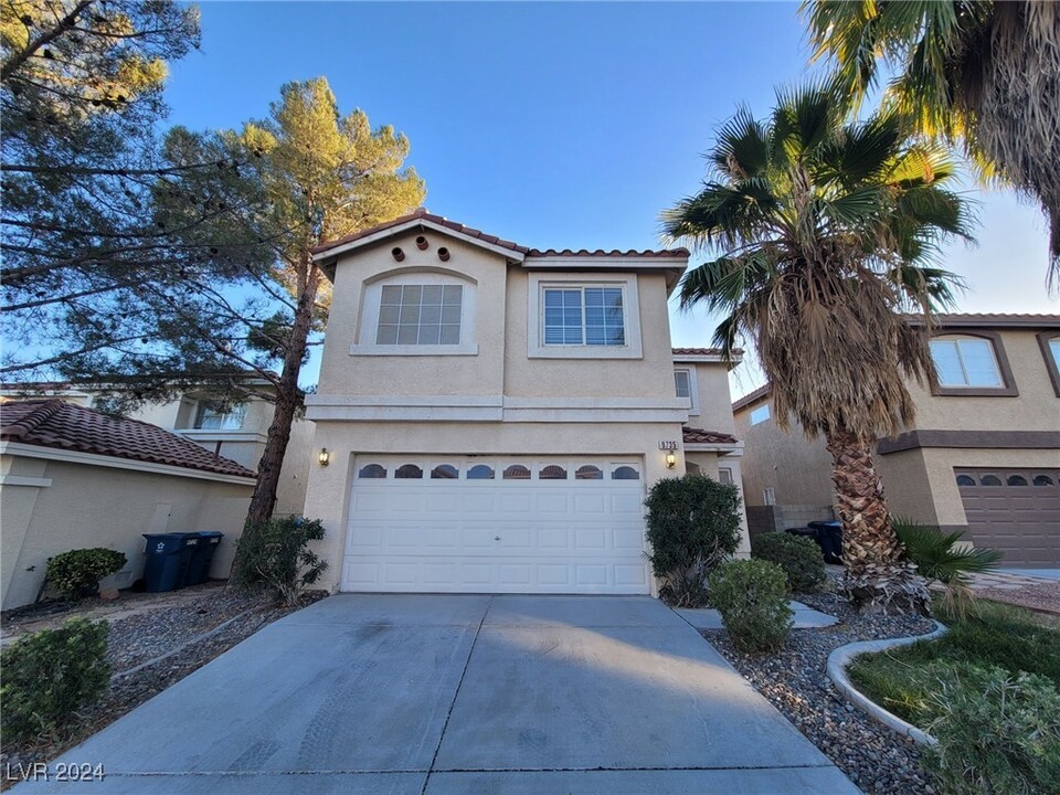 9735 Granite Gorge Ct in Las Vegas, NV - Building Photo