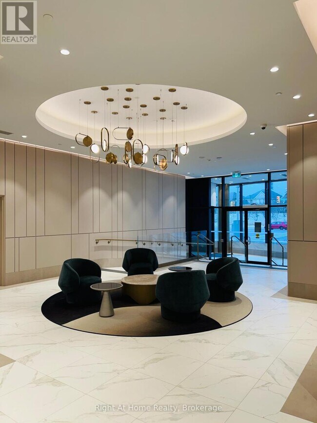 1415 Dundas St E in Oakville, ON - Building Photo - Building Photo