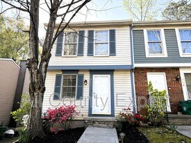 862 Regal Path Ln in Decatur, GA - Building Photo