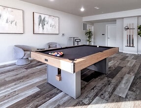 Duck Creek Landing Apartments in Green Bay, WI - Building Photo - Building Photo