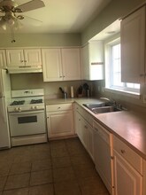 447 N Fox Hills Dr in Bloomfield Hills, MI - Building Photo - Building Photo