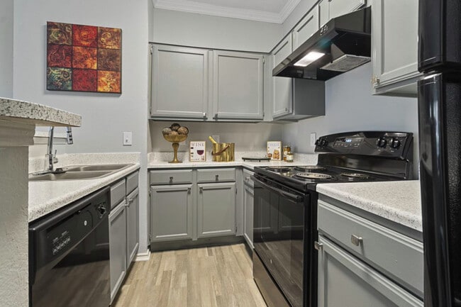4804 Haverwood in Dallas, TX - Building Photo - Building Photo