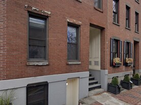 38 Bradford St, Unit 2 in Boston, MA - Building Photo