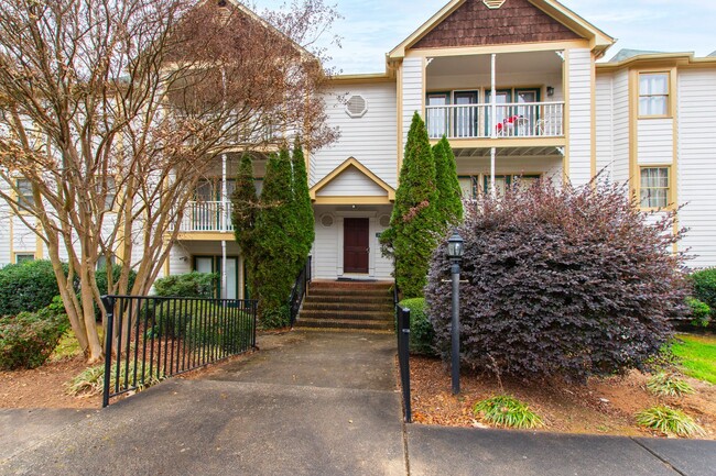 2011 Quaker Landing in Raleigh, NC - Building Photo - Building Photo