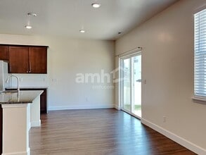 825 S 825 W in West Bountiful, UT - Building Photo - Building Photo