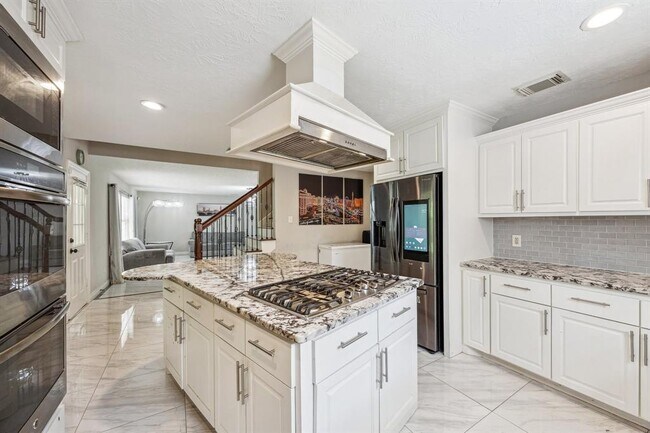 6021 Whispering Lakes Dr in Katy, TX - Building Photo - Building Photo