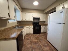 806 N 30th St in Rogers, AR - Building Photo - Building Photo