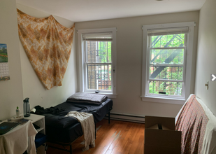 105 Hammond St, Unit A-2 in Boston, MA - Building Photo - Building Photo