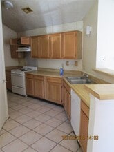 19947 Mountain Dale Dr in Cypress, TX - Foto de edificio - Building Photo