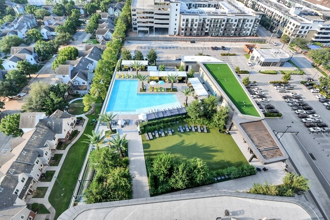 property at 1711 Allen Pkwy