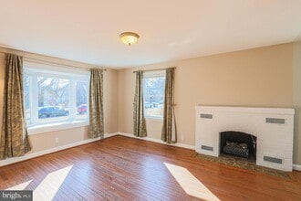 6226 Woodcrest Ave in Baltimore, MD - Building Photo - Building Photo