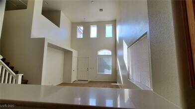 962 Grand Cerritos Ave in Las Vegas, NV - Building Photo - Building Photo