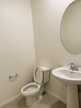 7057 Dandelion Pk Ave in Las Vegas, NV - Building Photo - Building Photo