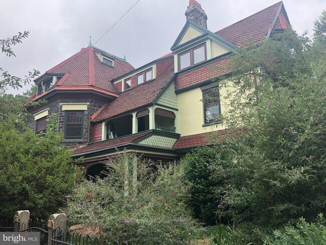 5335 Knox St in Philadelphia, PA - Building Photo - Building Photo