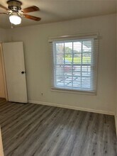 909 W 13th St in Houston, TX - Building Photo - Building Photo