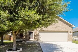 316 Primrose Way in New Braunfels, TX - Building Photo