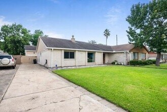 13327 Bafing Dr in Houston, TX - Building Photo - Building Photo