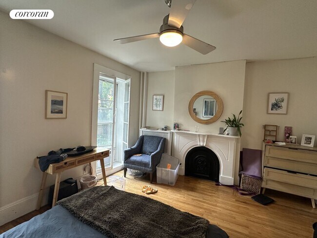 170 Congress St in Brooklyn, NY - Building Photo - Building Photo