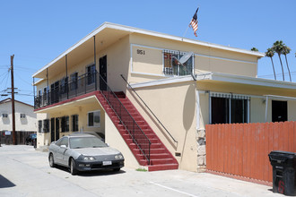 951 Dewey Ave in Los Angeles, CA - Building Photo - Building Photo