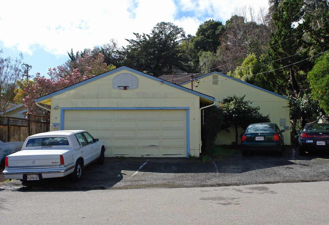 3 Jones Pl in San Rafael, CA - Building Photo