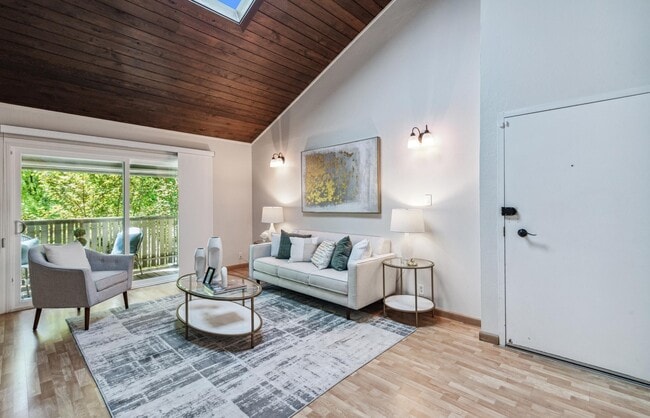 2724 Oak Rd, Unit 119 in Walnut Creek, CA - Building Photo - Building Photo