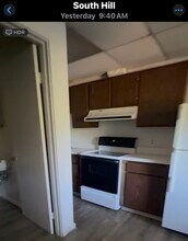 1048 Danby Rd in Ithaca, NY - Building Photo - Building Photo