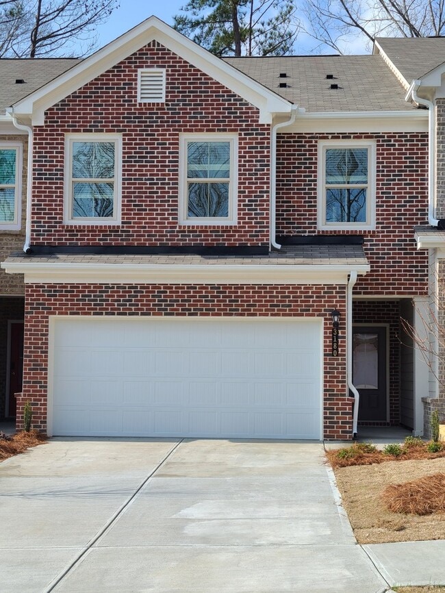 3180 Surrey Grn Ln Rentals in Buford, GA