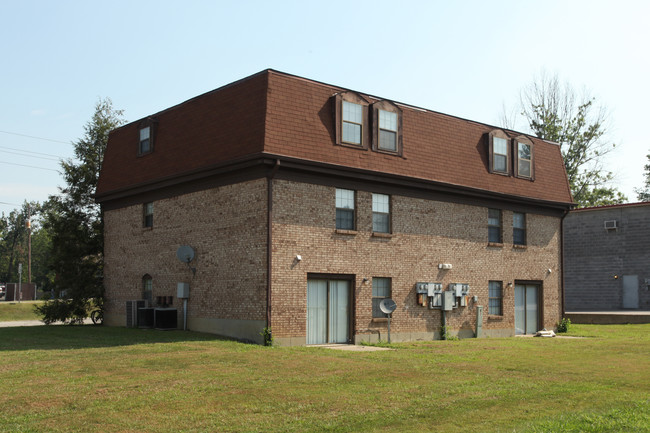 712 Mt Tabor Rd in New Albany, IN - Building Photo - Building Photo