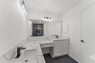 17523 Hamilwood Dr in Houston, TX - Building Photo - Building Photo