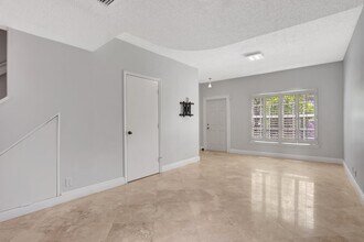 3392 Cabaret Ln in Margate, FL - Building Photo - Building Photo