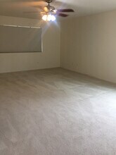 2371 Stone River Ct in Gold River, CA - Building Photo - Building Photo