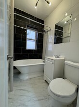 102 Belmont Ave in Jersey City, NJ - Building Photo - Building Photo