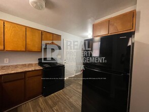639 Maplewood Dr in Bonaire, GA - Building Photo - Building Photo