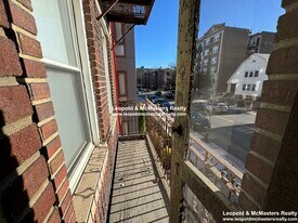 130 Washington St, Unit 51 in Boston, MA - Building Photo