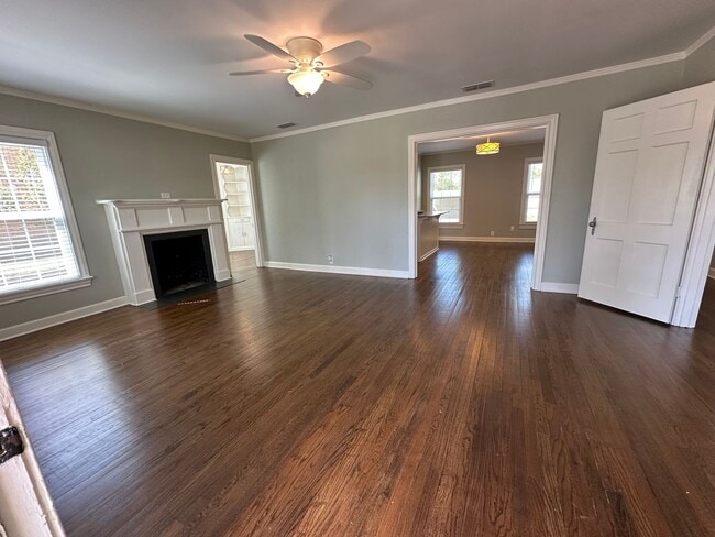 514 E Charnwood St in Tyler, TX - Building Photo - Building Photo