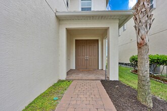 1132 NW Demedici Rd in Port St. Lucie, FL - Building Photo - Building Photo