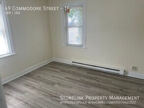 49 Commodore St, Unit 1F in Providence, RI - Building Photo - Building Photo