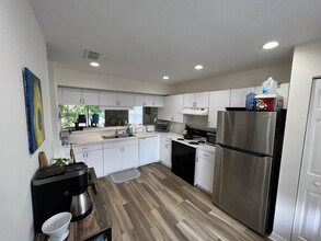 9485 Hamlin Blvd in Seminole, FL - Building Photo - Building Photo