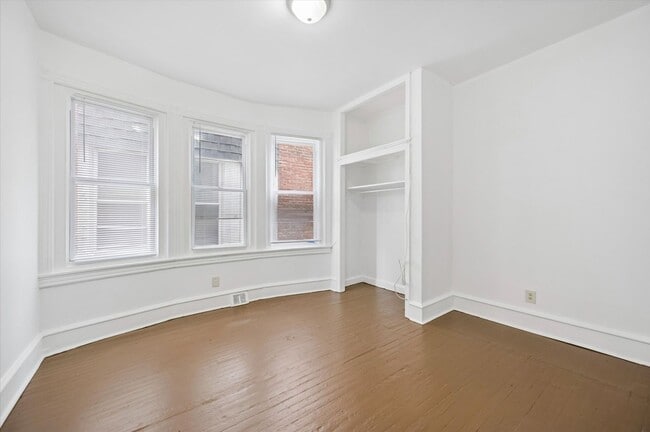 427 N Redfield St in Philadelphia, PA - Building Photo - Building Photo