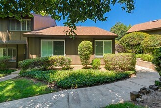 1268 Tarryglen Ln in San Dimas, CA - Building Photo - Building Photo