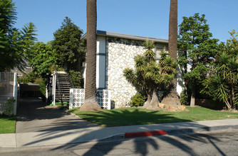 437 Palm Dr in Glendale, CA - Building Photo - Building Photo