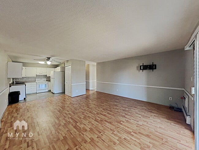 7020 E Girard Ave, Unit 109 in Denver, CO - Building Photo - Building Photo