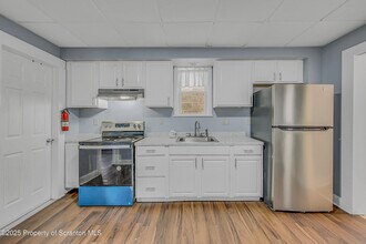 7 Plum Pl in Scranton, PA - Building Photo - Building Photo