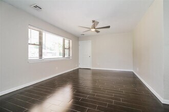 1811 Westminster Pl in Oklahoma City, OK - Building Photo - Building Photo